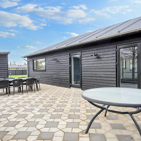 5 Star In Glesborg-by Traum